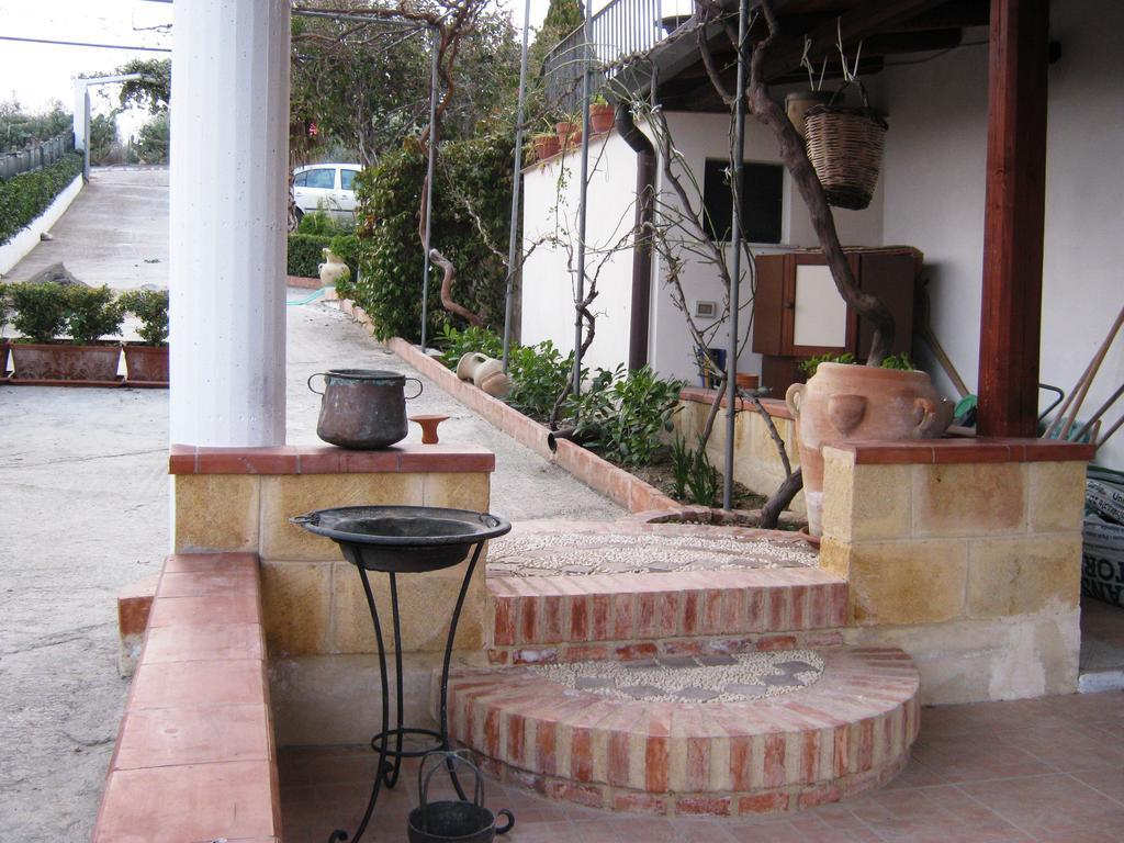 Assoro B&B La Casa Dell'Artista المظهر الخارجي الصورة